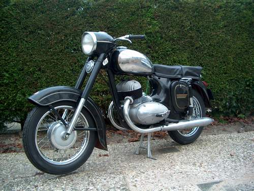 Jawa 354